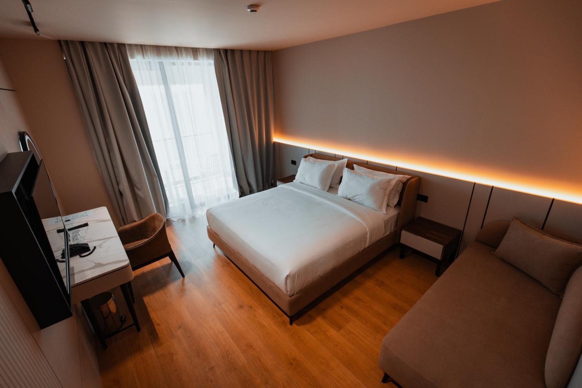 Hotel Royal G Deluxe Škalngur Exteriér fotografie