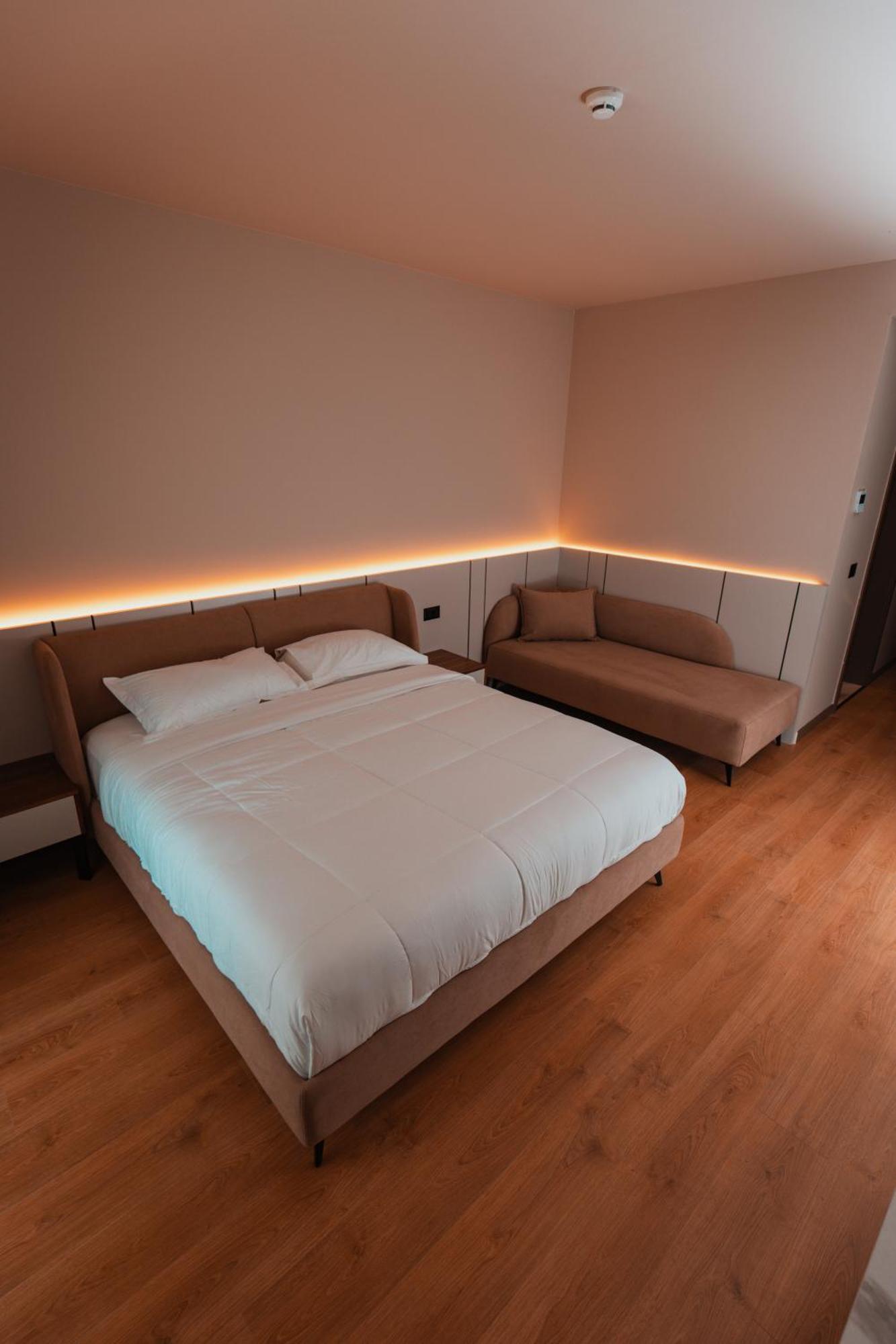 Hotel Royal G Deluxe Škalngur Exteriér fotografie