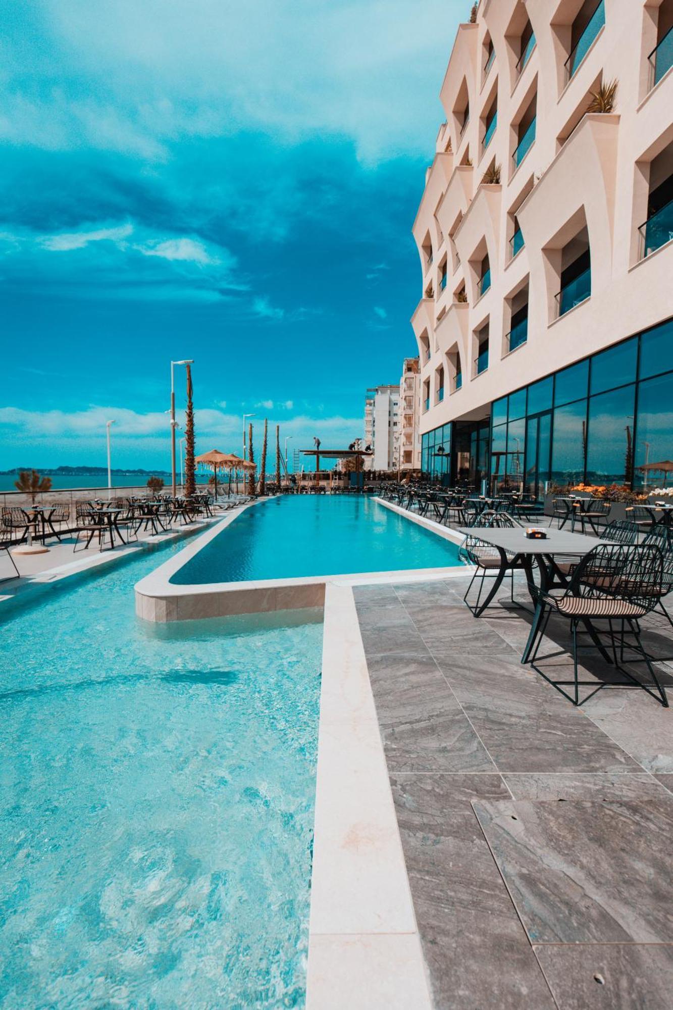 Hotel Royal G Deluxe Škalngur Exteriér fotografie