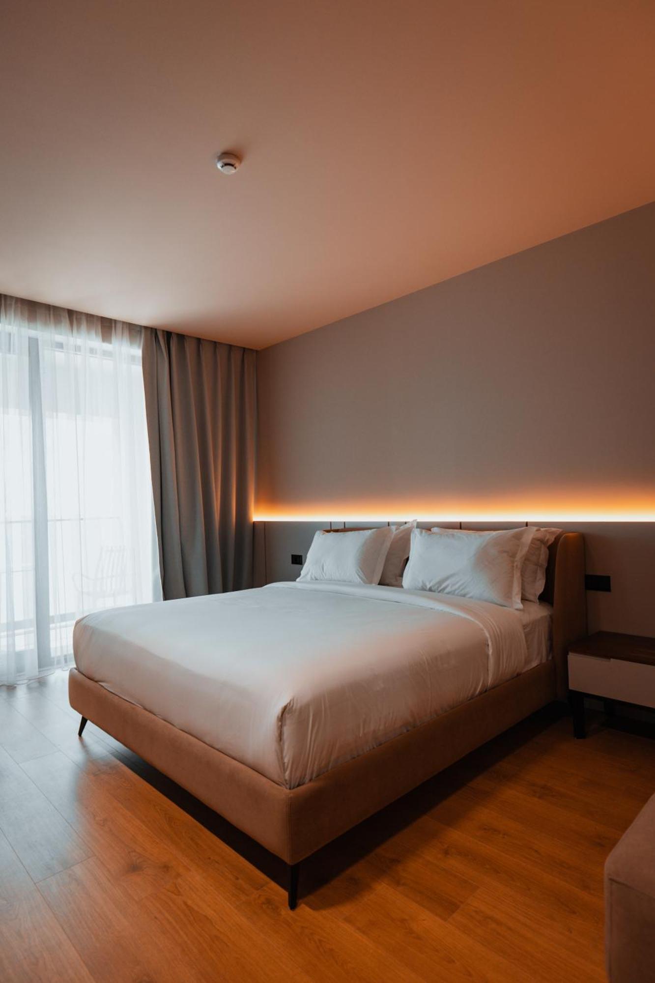 Hotel Royal G Deluxe Škalngur Exteriér fotografie